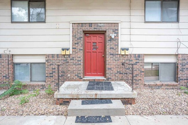 property at 307 S Seneca St