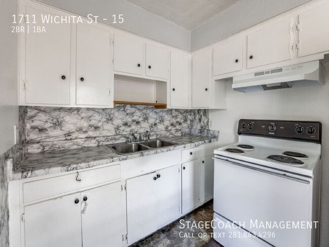 property at 1711 Wichita St