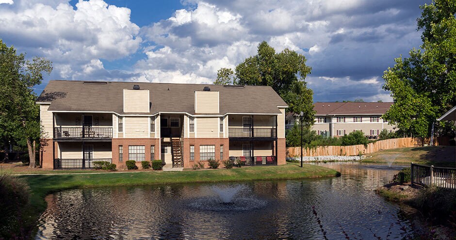 Bradford Pointe Apartments Photo