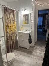 437 S Peachtree St in Ponca City, OK - Building Photo - Building Photo