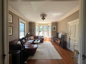 69 Grove St in Providence, RI - Building Photo - Building Photo