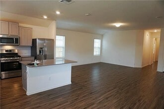 3493 Pauling Loop in Round Rock, TX - Building Photo - Building Photo