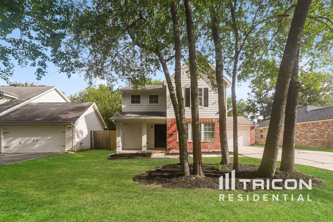 406 Binnacle Way in Crosby, TX - Building Photo