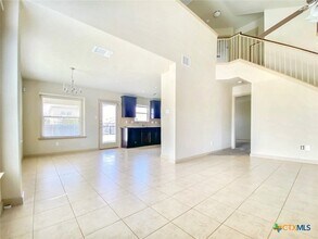 723 Spectrum Dr in New Braunfels, TX - Building Photo - Building Photo
