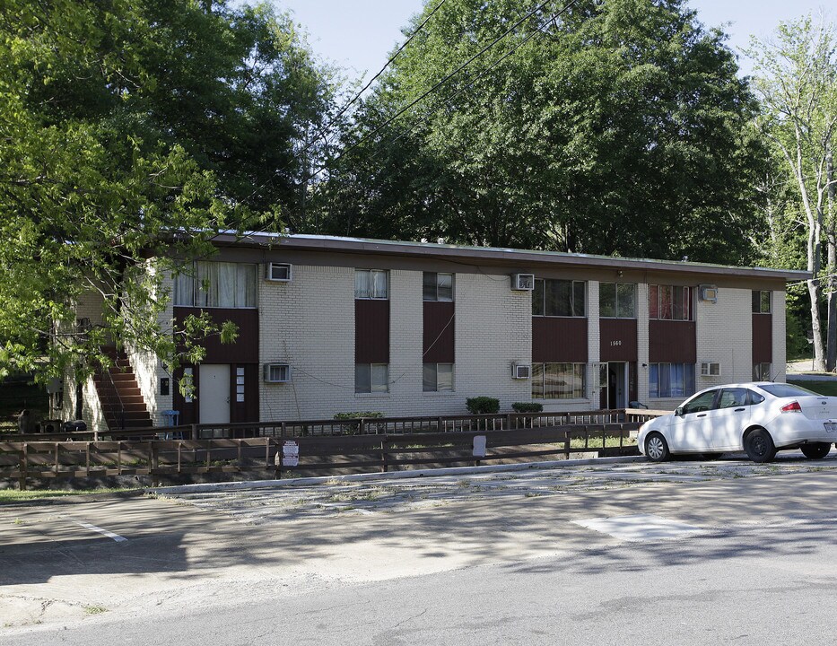 1560 Harvard Ave in Atlanta, GA - Foto de edificio