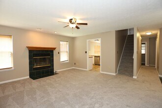 501 Sonhatsett Dr in Westfield, IN - Building Photo - Building Photo