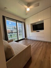 987 Queen St, Unit AALII Ward Village in Honolulu, HI - Building Photo - Building Photo