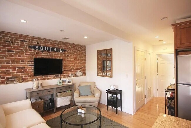 property at 764 E 6th St