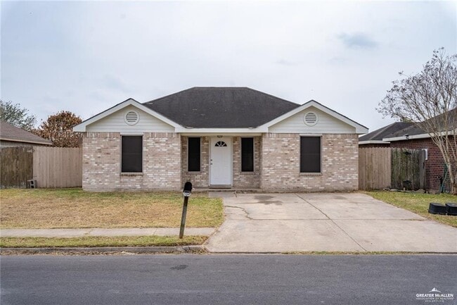 property at 707 W Gabriella Ave