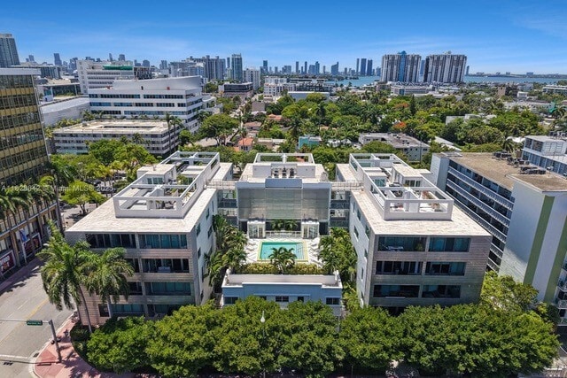 Montclair Lofts in Miami Beach, FL - Foto de edificio
