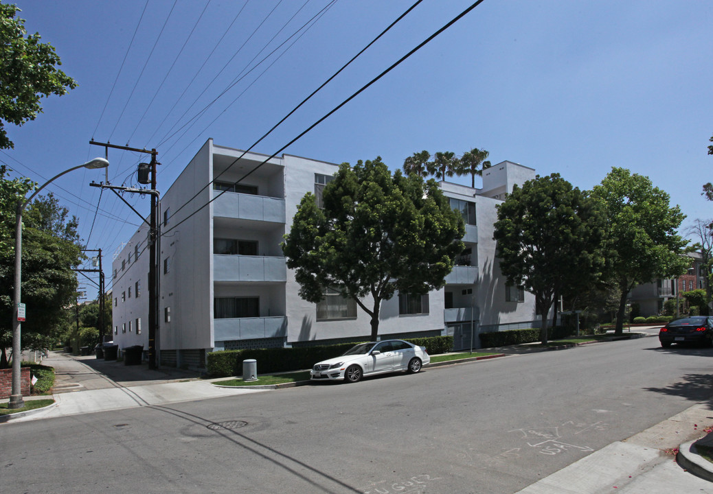 9145 Charleville Blvd in Beverly Hills, CA - Building Photo