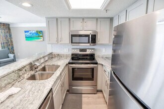 1700 N Ocean Blvd in Myrtle Beach, SC - Building Photo - Building Photo