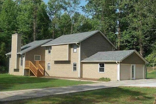 property at 3562 Bryant Ln