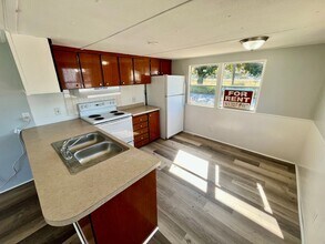 307 Camellia Ln in Auburndale, FL - Building Photo - Building Photo