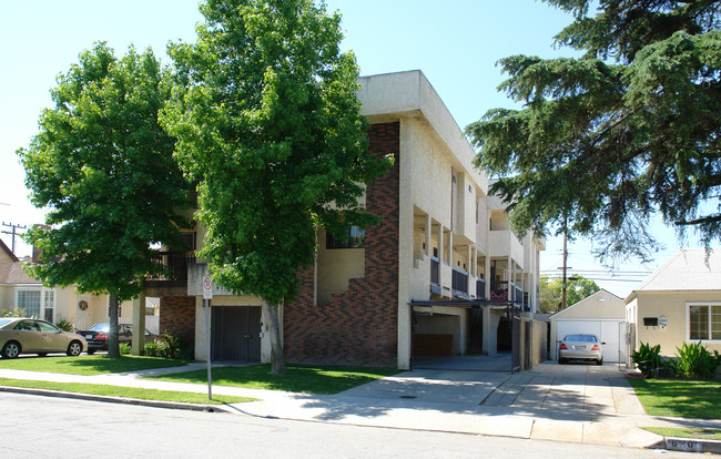 614 Salem St in Glendale, CA - Foto de edificio - Building Photo