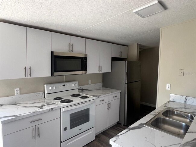 3245 E Main St in Lakeland, FL - Building Photo - Building Photo