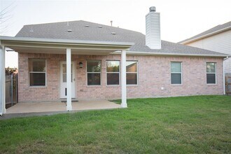 9512 Bromsgrove Dr in Austin, TX - Building Photo - Building Photo