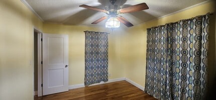 400 N N St in Pensacola, FL - Building Photo - Building Photo