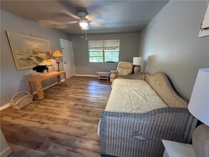 1904 20th Ave, Unit 3 in Vero Beach, FL - Building Photo - Building Photo