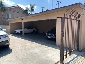 426 N Parkside Dr in Ontario, CA - Building Photo - Building Photo