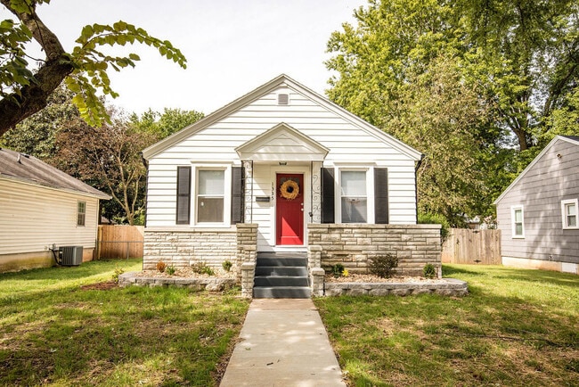 property at 1335 S Florence Ave