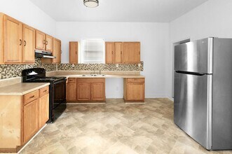 1035 23rd St in Newport News, VA - Building Photo - Building Photo