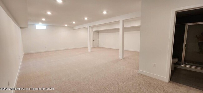 3105 Aviator Ave in Marlboro, NJ - Building Photo - Building Photo