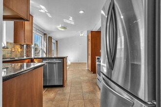72 Wilton Ln in Mundelein, IL - Building Photo - Building Photo