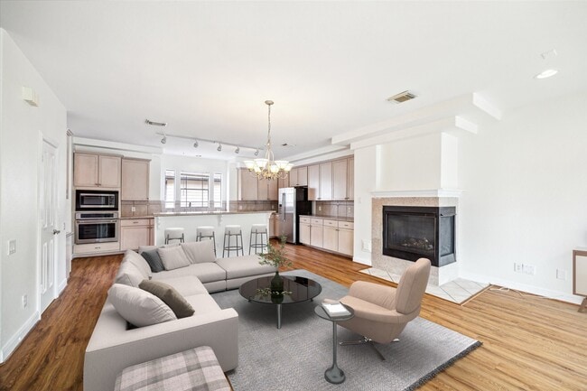 property at 2402 Calumet St