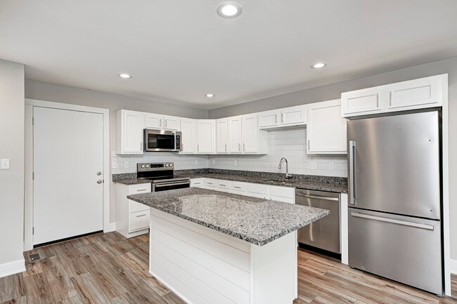 Auburn West Apartments