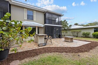 11310 W Bayshore Dr in Crystal River, FL - Building Photo - Building Photo