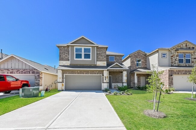 7923 Cypress Country Dr