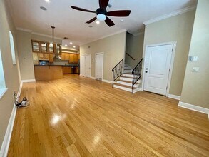 3015 W Bay View Ave in Tampa, FL - Building Photo - Building Photo