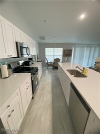 2018 Kismet Pkwy W in Cape Coral, FL - Building Photo - Building Photo