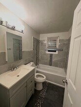 13313 S Eberhart Ave in Chicago, IL - Building Photo - Building Photo