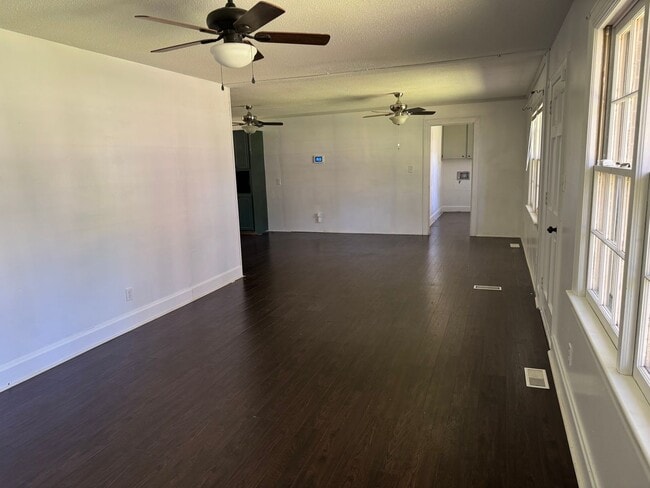 303 Ansley St in Rocky Mount, NC - Building Photo - Building Photo