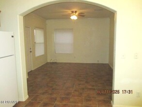 12124 Hunter Hill Way in El Paso, TX - Building Photo - Building Photo