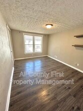 375 James P Brawley Dr NW in Atlanta, GA - Building Photo - Building Photo