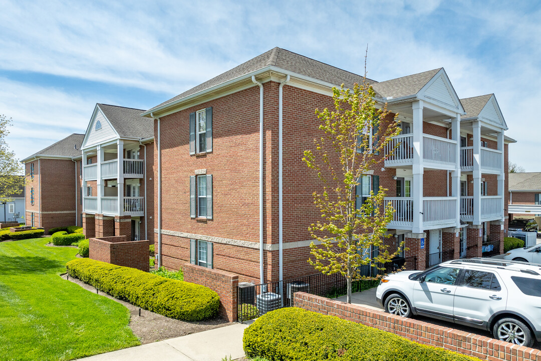 Residences of Worthington in Worthington, OH - Building Photo