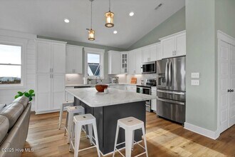 3547 Island Dr in North Topsail Beach, NC - Building Photo - Building Photo