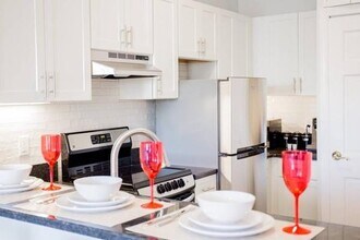 549 Columbus Ave, Unit 4 in Boston, MA - Building Photo - Building Photo