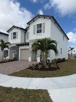 2556 SE 27th Ct in Homestead, FL - Building Photo