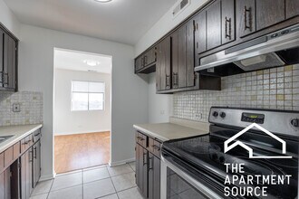 2300 N Harlem Ave in Elmwood Park, IL - Building Photo - Building Photo