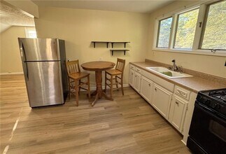 3043 Wells St in Avondale Estates, GA - Building Photo - Building Photo