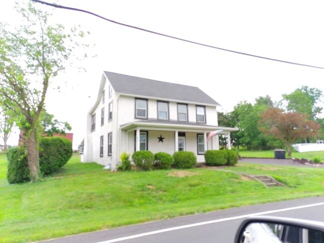 property at 1951 N Old Bethlehem Pike