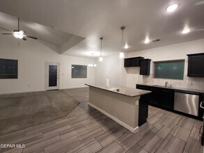 11565 Leonor Duran St in Socorro, TX - Building Photo - Building Photo