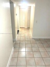 7775 SW 86th St in Miami, FL - Building Photo - Building Photo