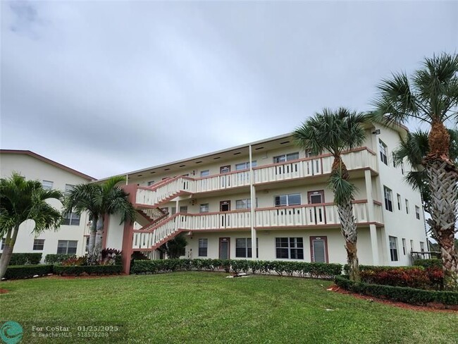 74 Preston B in Boca Raton, FL - Building Photo - Building Photo