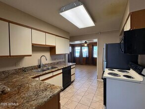 12819 N 111th Dr in Youngtown, AZ - Building Photo - Building Photo