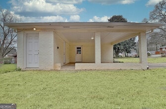 183 Pine St NE in Fairburn, GA - Building Photo - Building Photo